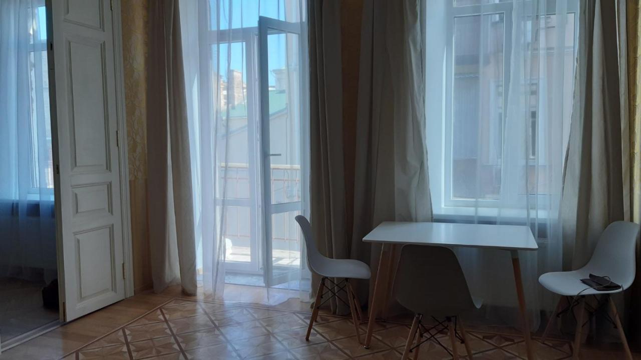 Thomas Cobley Apartments Одесса Экстерьер фото